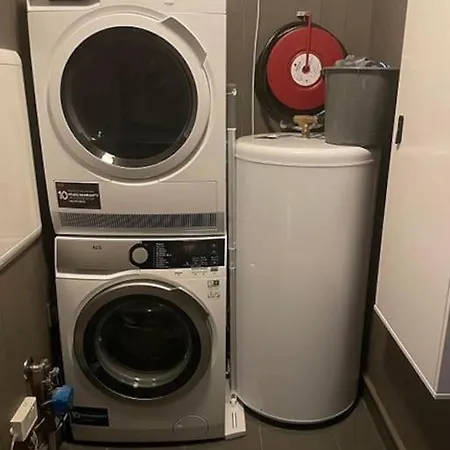 Alpin Lodge! In Out *